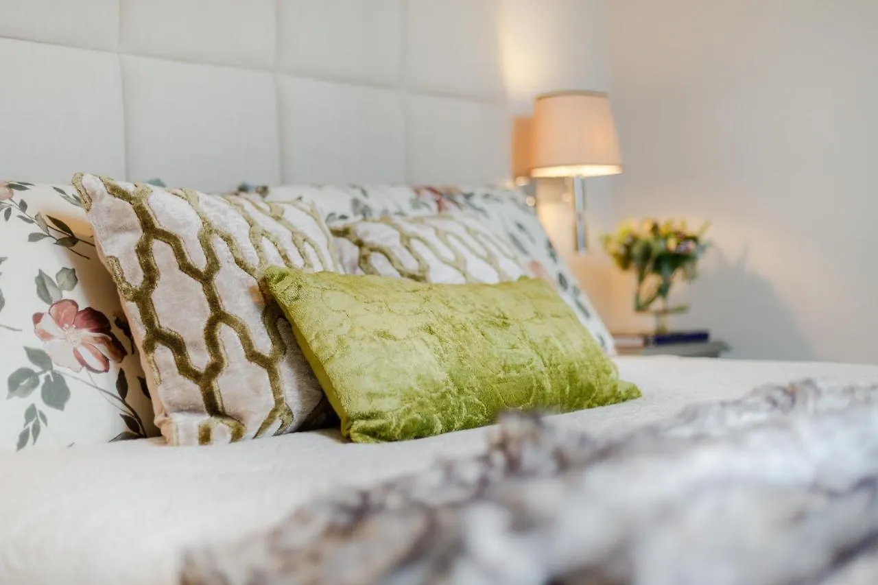 Buccellato: A Fresh Lavish Penthouse Inside The Wa Διαμέρισμα Λούκα