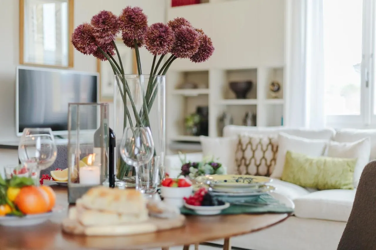 Buccellato: A Fresh Lavish Penthouse Inside The Wa Διαμέρισμα Λούκα
